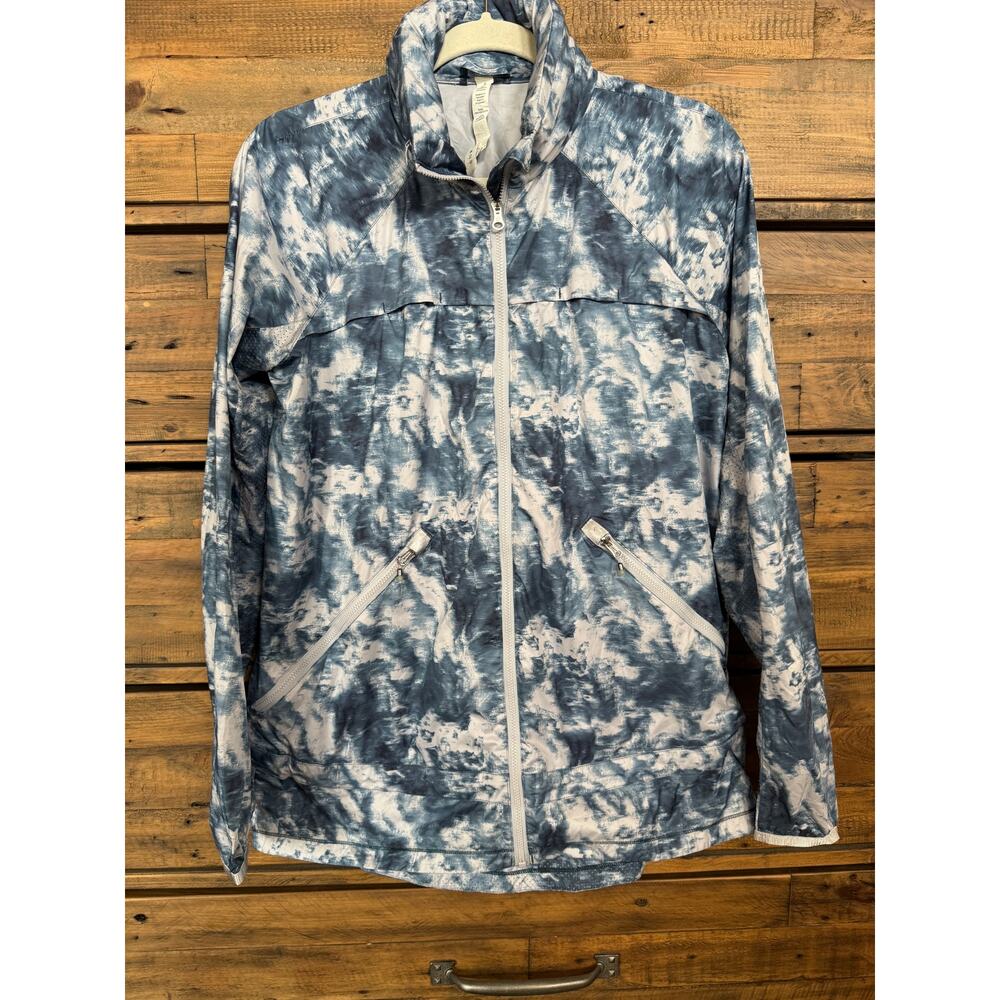 LULULEMON  Miss Misty Jacket II Sea Side Silver Women's Sz 8
